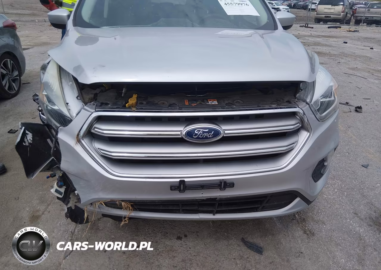 2017 Ford Escape Se VIN:1FMCU0GD8HUC08301 - 6