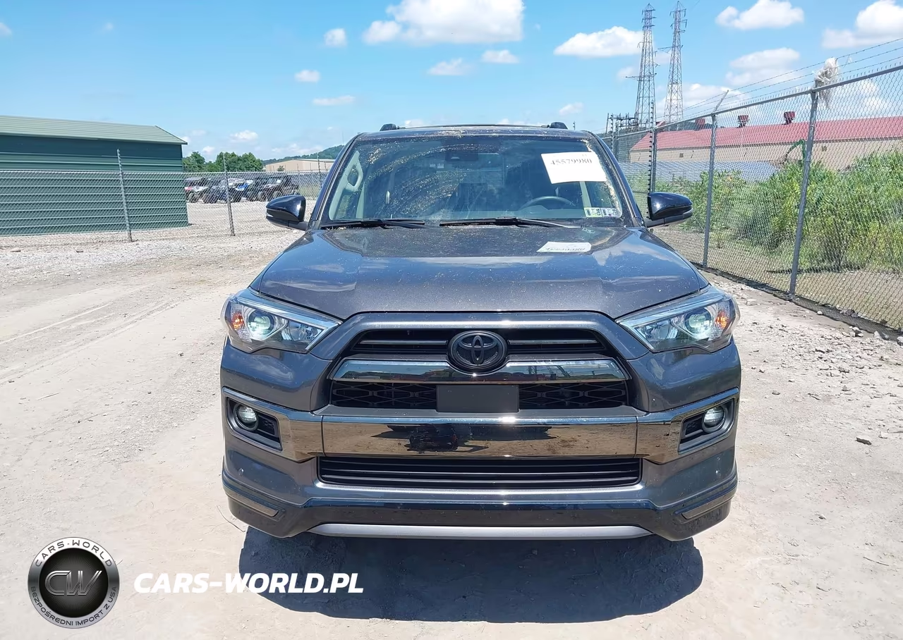 2021 Toyota 4Runner Nightshade Special Edition VIN:JTEJU5JR8M5954678 - 12