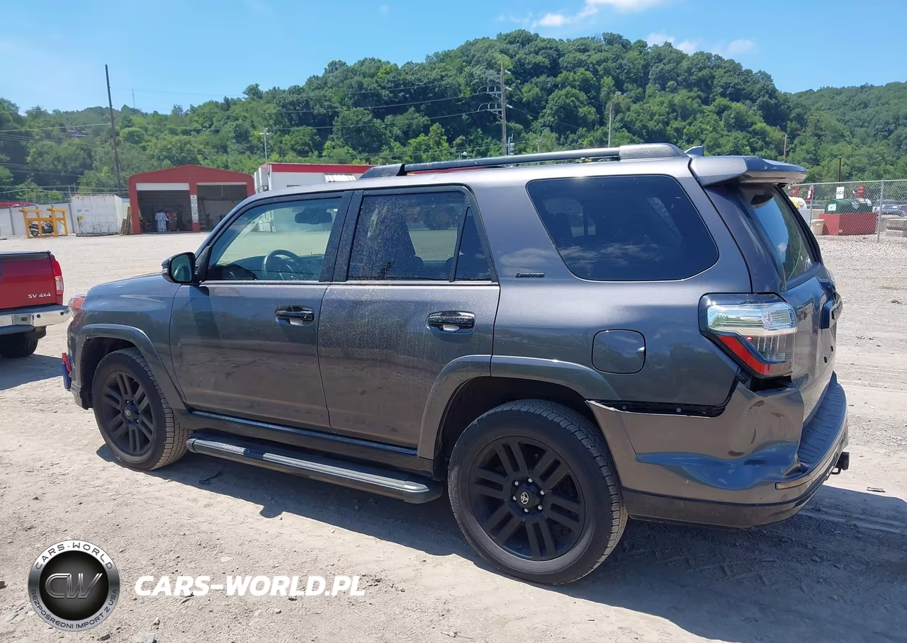 2021 Toyota 4Runner Nightshade Special Edition VIN:JTEJU5JR8M5954678 - 14