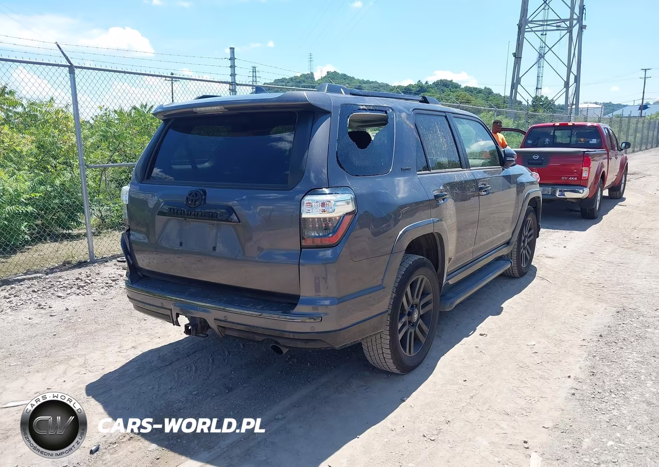 2021 Toyota 4Runner Nightshade Special Edition VIN:JTEJU5JR8M5954678 - 4