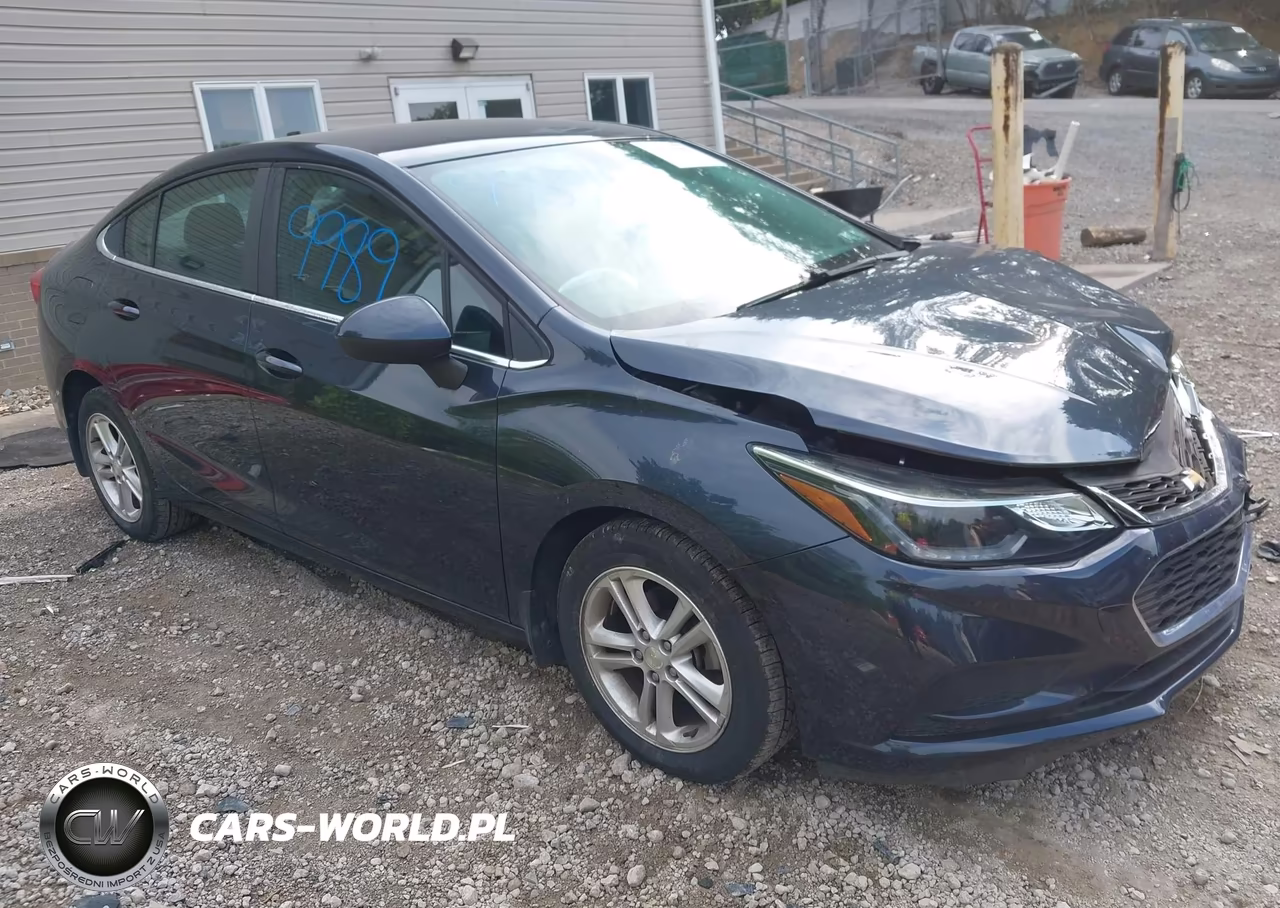 2016 Chevrolet Cruze Lt Auto – zdjęcie 1 z 16