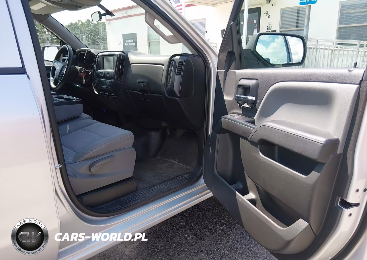 2018 Chevrolet Silverado 1500 Wt VIN:3GCPCNEH1JG467717 - 5