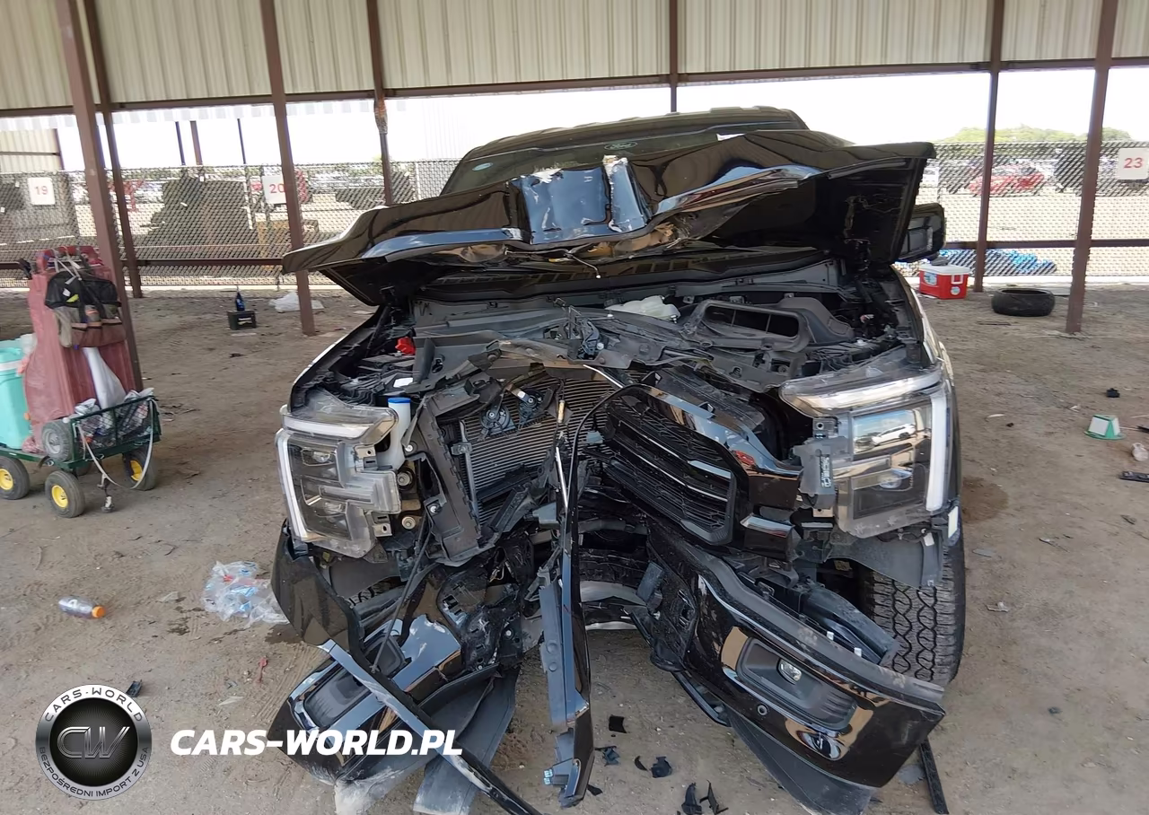 2025 Ford F-150 Lariat VIN:1FTFW5L52SKE79770 - 12