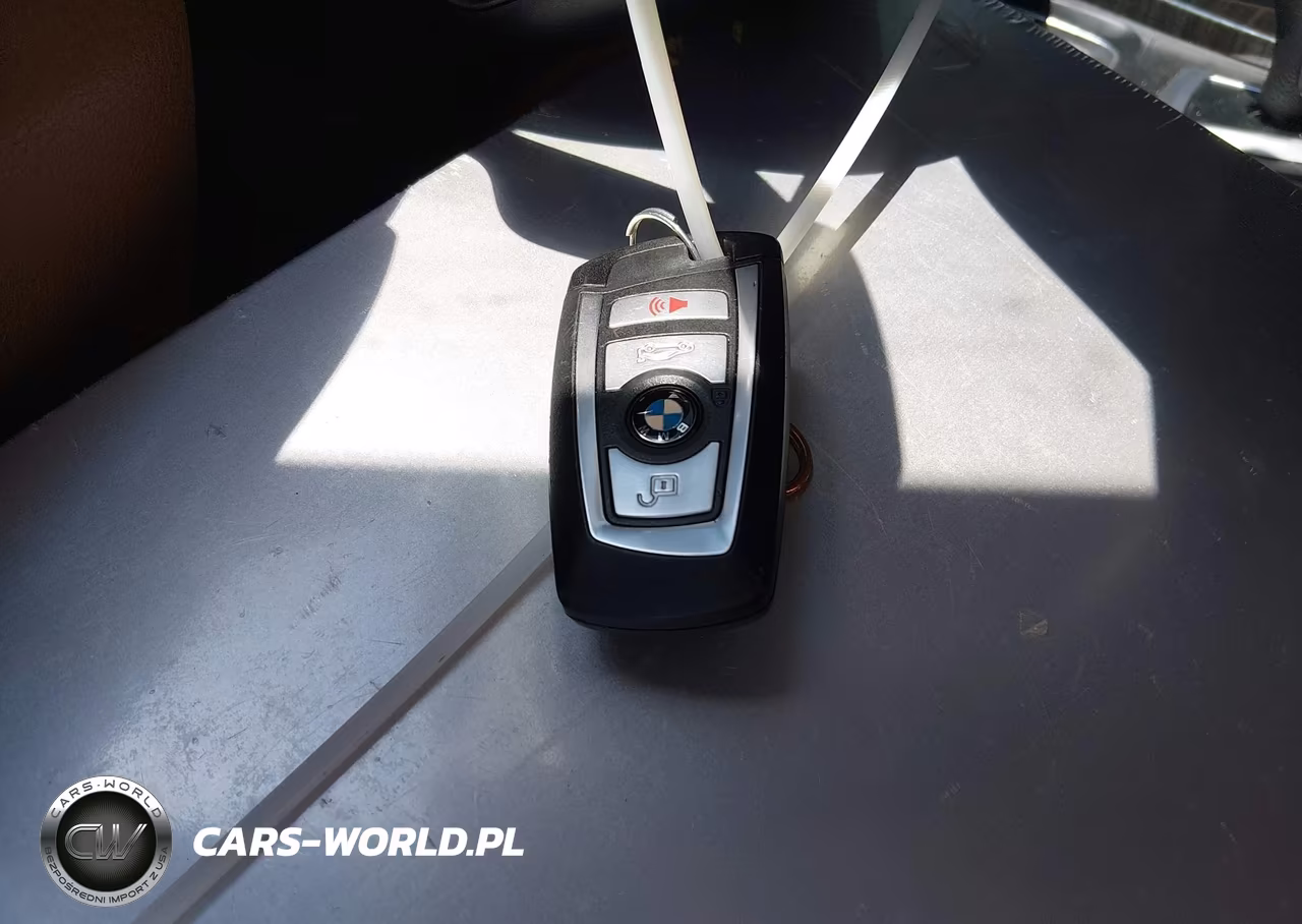 2013 BMW 335I xDrive VIN:WBA3B9C59DF587852 - 11
