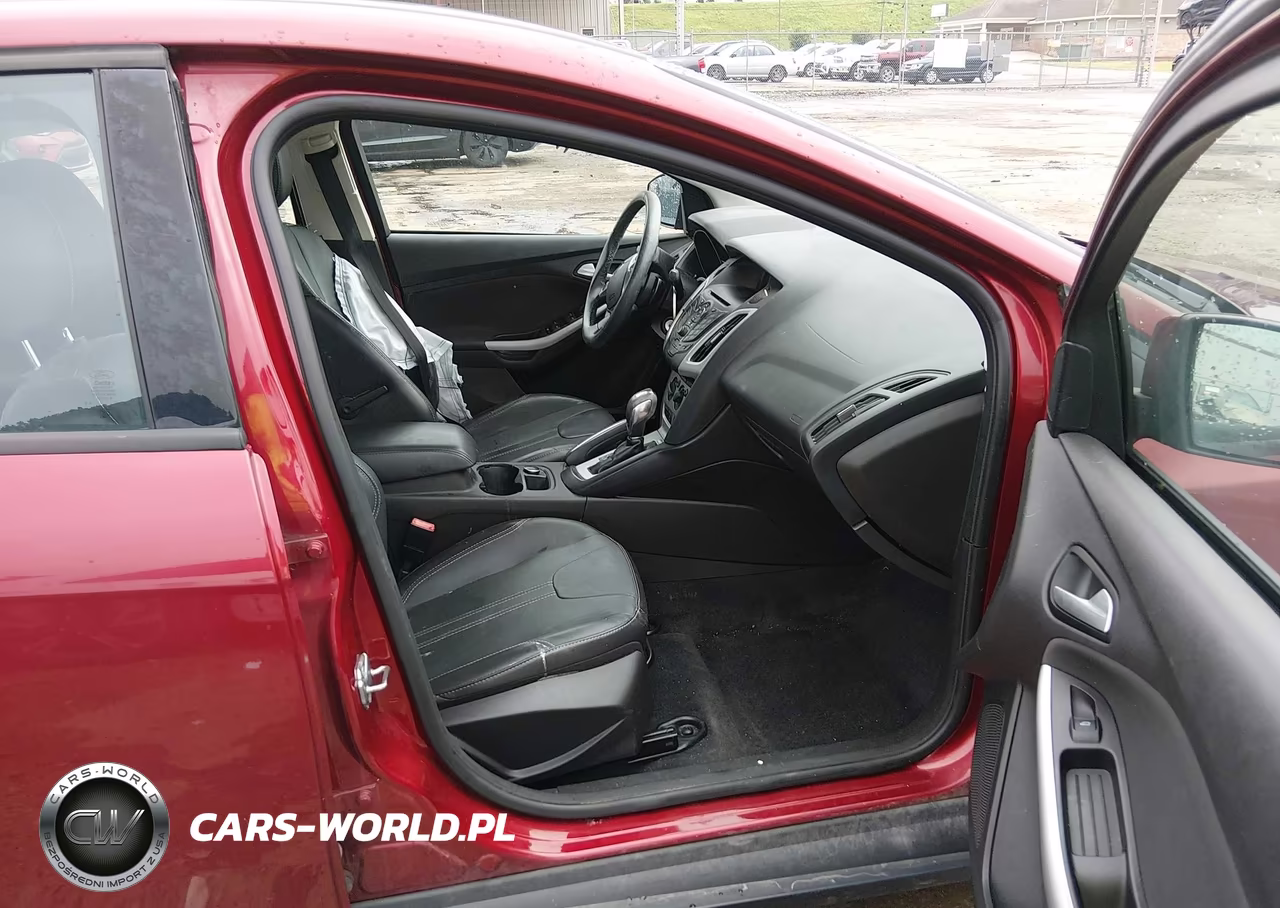 2013 Ford Focus Se VIN:1FADP3F29DL218956 - 5
