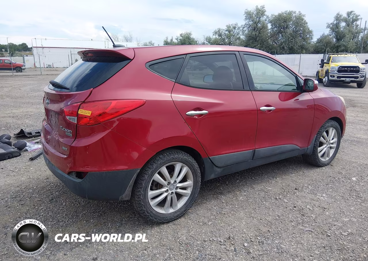2012 Hyundai Tucson Limited VIN:KM8JUCAC6CU349918 - 4