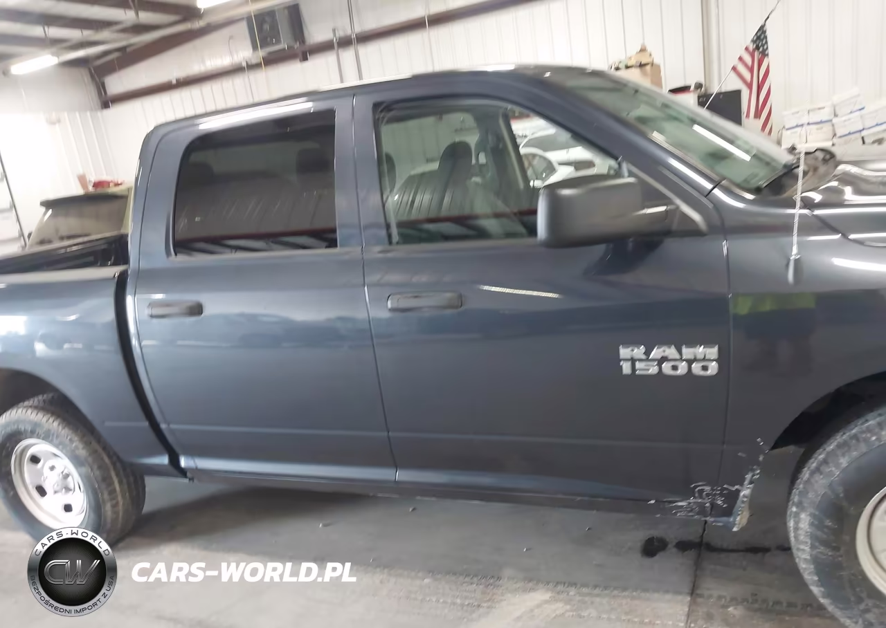 2018 Ram 1500 Tradesman 4X4 5'7 Box VIN:1C6RR7KG2JS306744 - 13