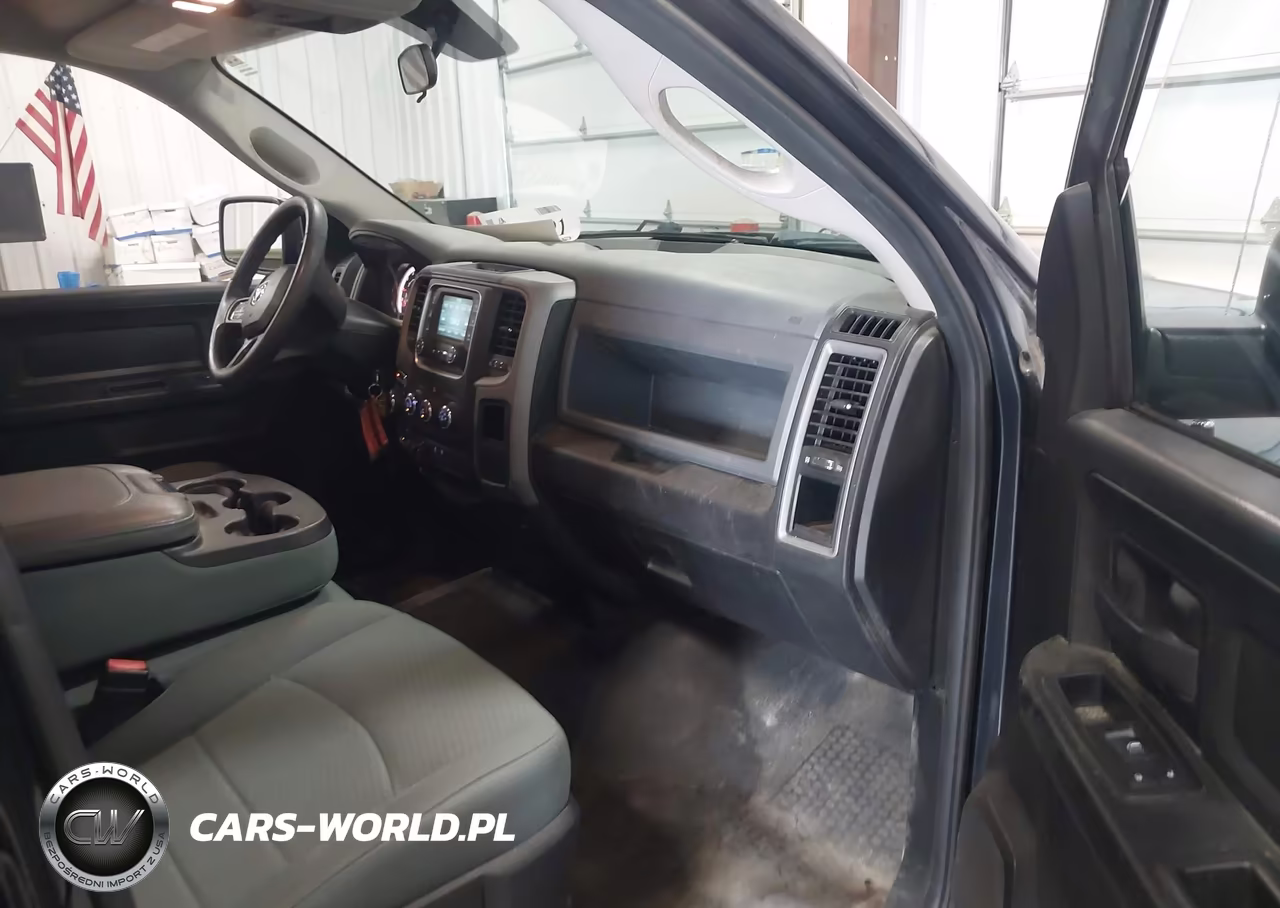 2018 Ram 1500 Tradesman 4X4 5'7 Box VIN:1C6RR7KG2JS306744 - 5