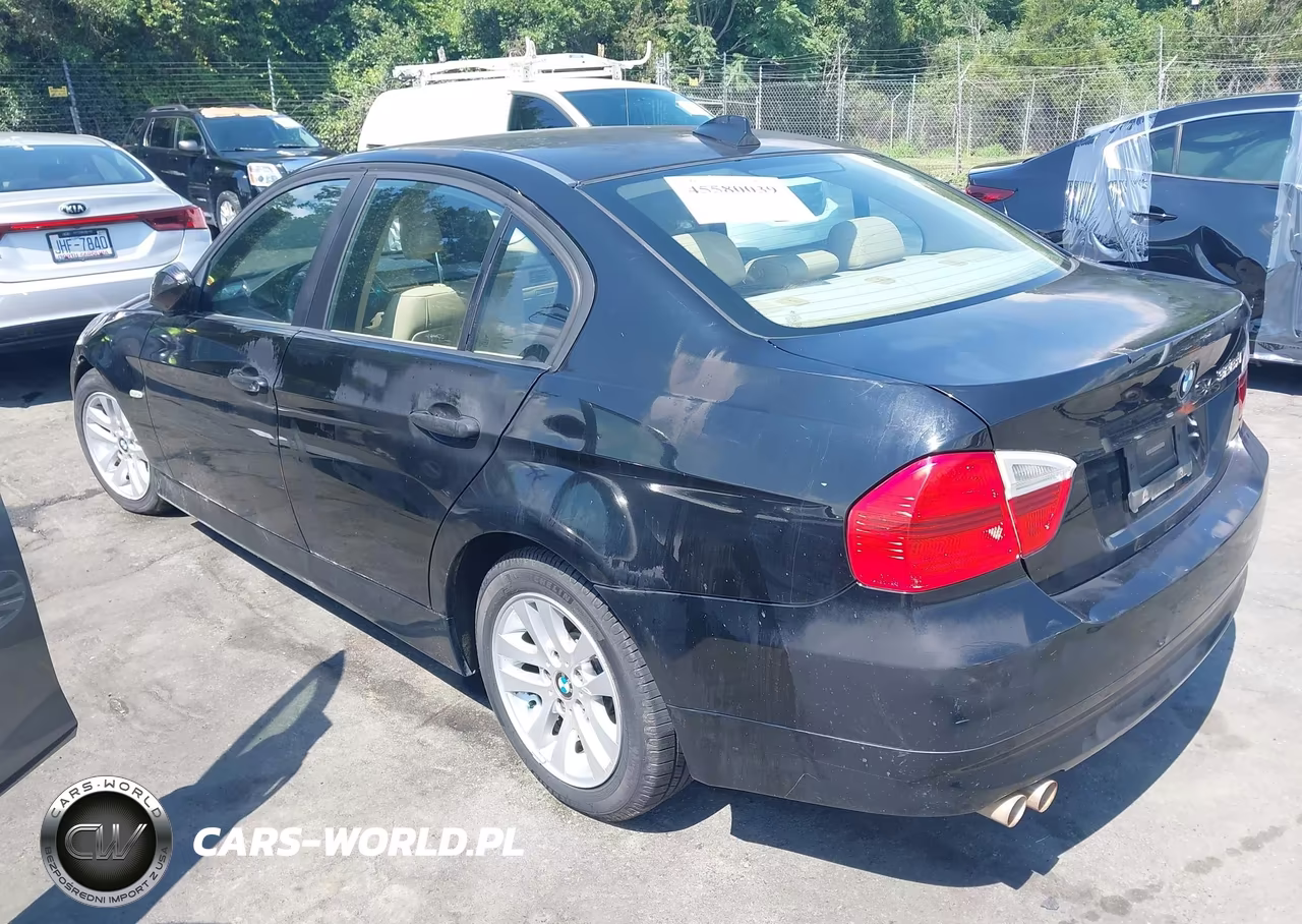 2007 BMW 328Xi VIN:WBAVC93557KX58954 - 3
