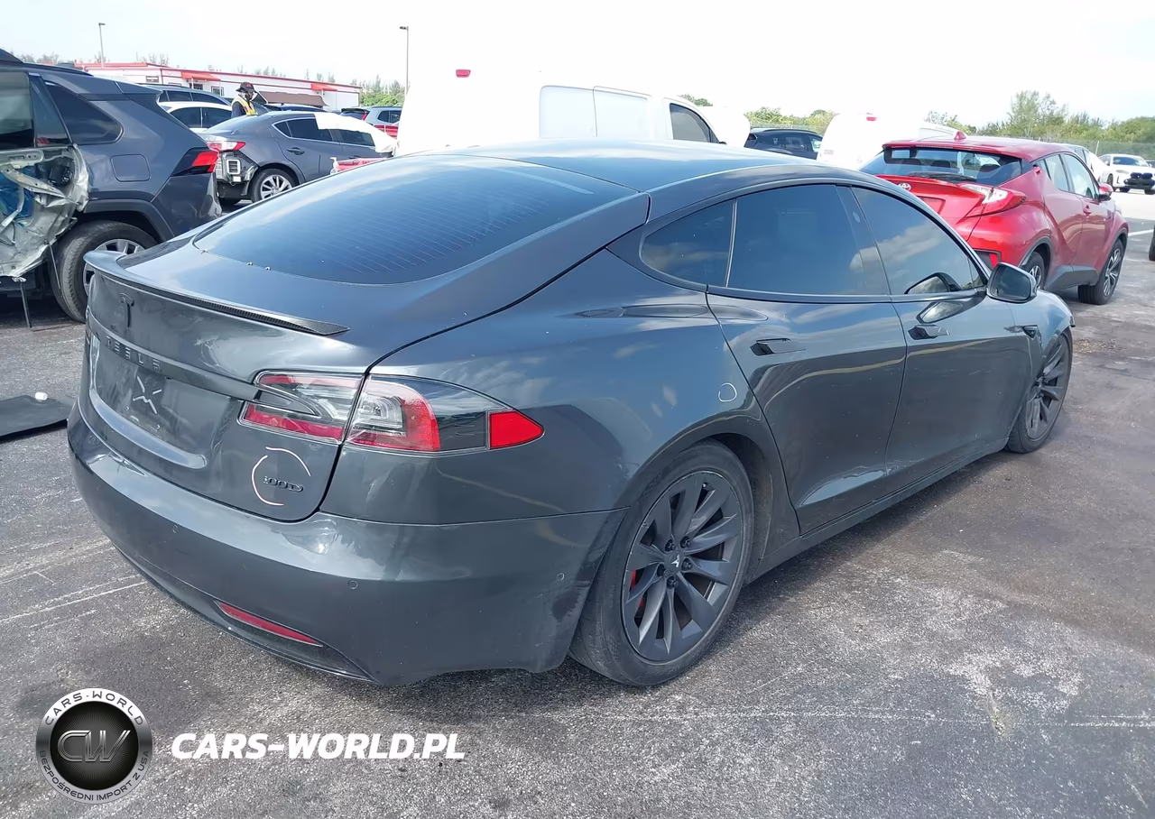 2018 Tesla Model S 100D-75D-P100D VIN:5YJSA1E24JF268283 - 4