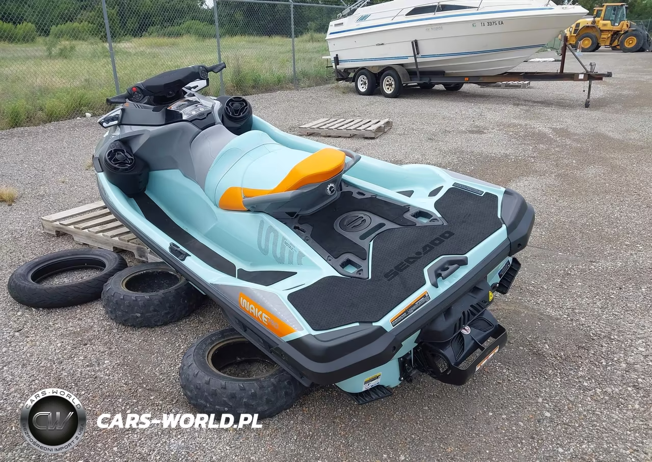 2024 Seadoo Wake Pro 230 VIN:YDV87503F424 - 3