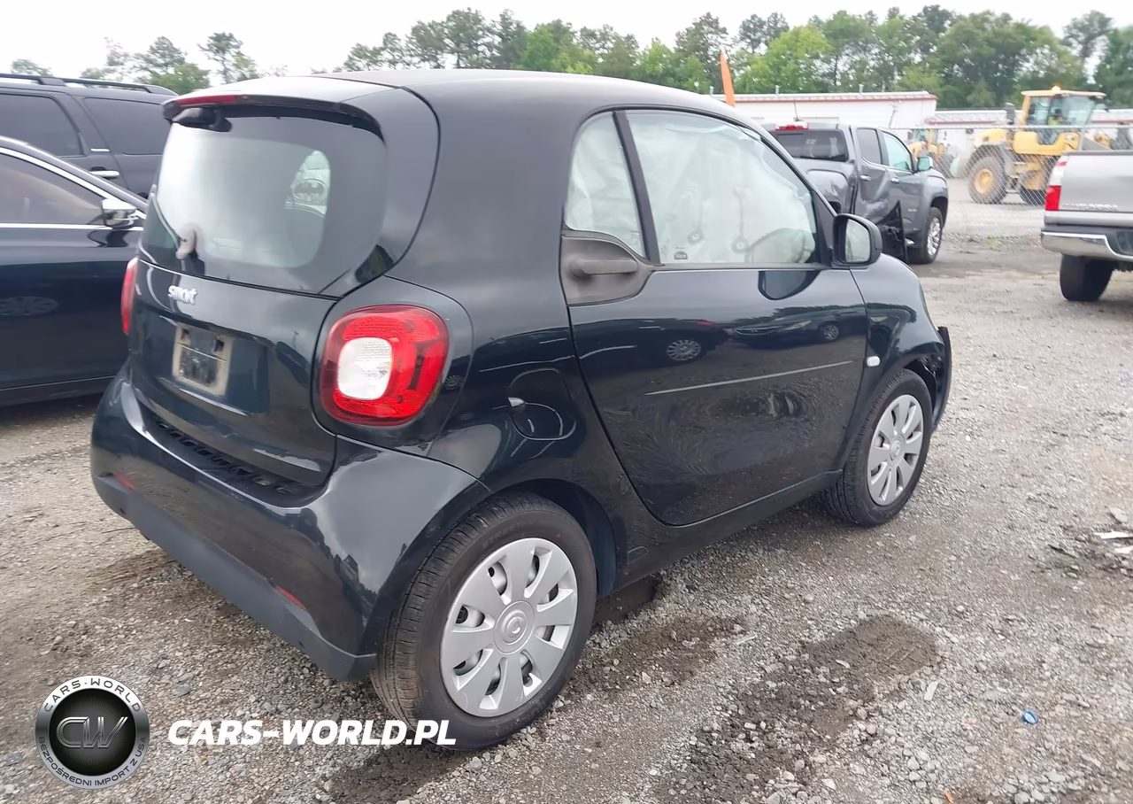 2016 Smart Fortwo Pure VIN:WMEFJ5DA3GK071054 - 4
