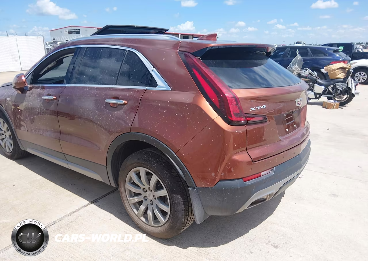 2019 Cadillac Xt4 Premium Luxury VIN:1GYFZCR42KF111666 - 3