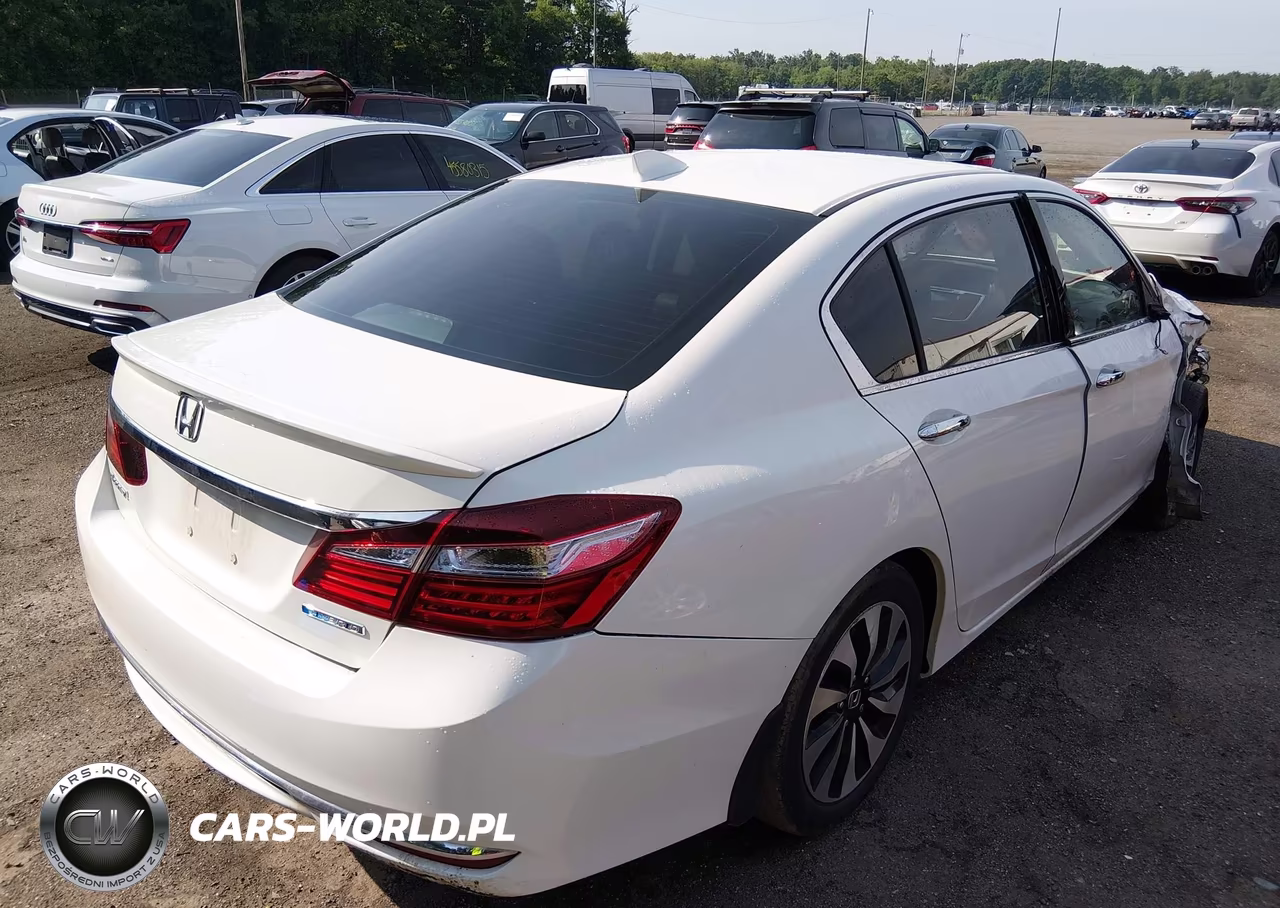 2017 Honda Accord Hybrid Ex-L VIN:JHMCR6F53HC030613 - 4