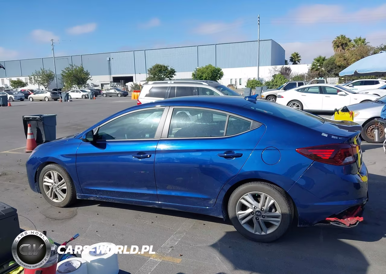2019 Hyundai Elantra Sel VIN:5NPD84LF7KH465186 - 14