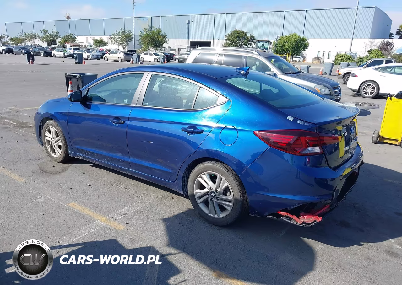 2019 Hyundai Elantra Sel VIN:5NPD84LF7KH465186 - 3