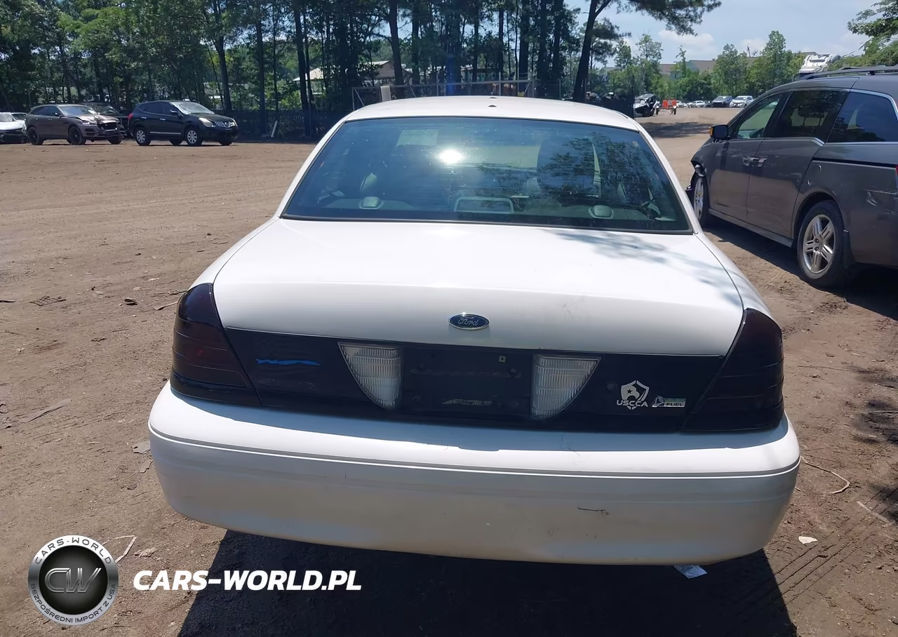 2011 Ford Crown Victoria Police Interceptor VIN:2FABP7BV0BX108537 - 16