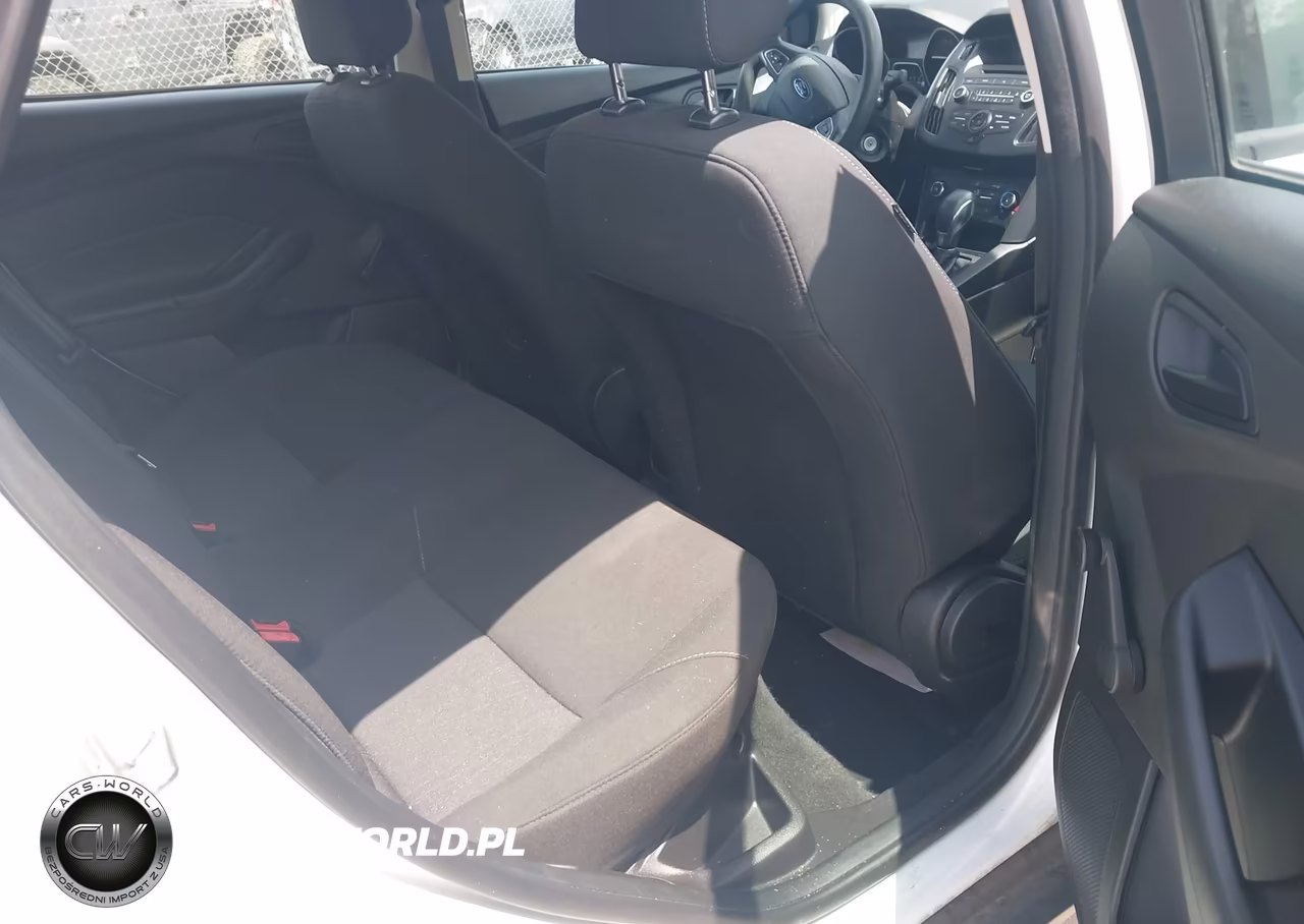 2016 Ford Focus S VIN:1FADP3E2XGL232032 - 8