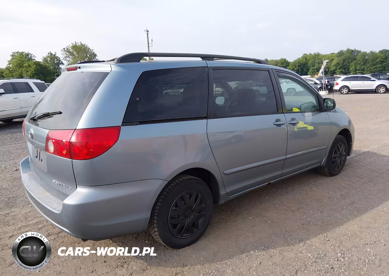 2006 Toyota Sienna Le VIN:5TDZA23C26S477363 - 4