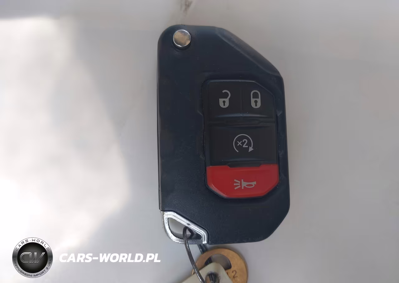 2020 Jeep Wrangler Unlimited Sport S 4X4 VIN:1C4HJXDM1LW257823 - 11