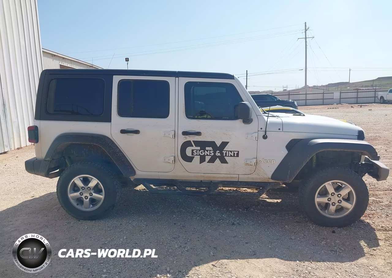 2020 Jeep Wrangler Unlimited Sport S 4X4 VIN:1C4HJXDM1LW257823 - 14