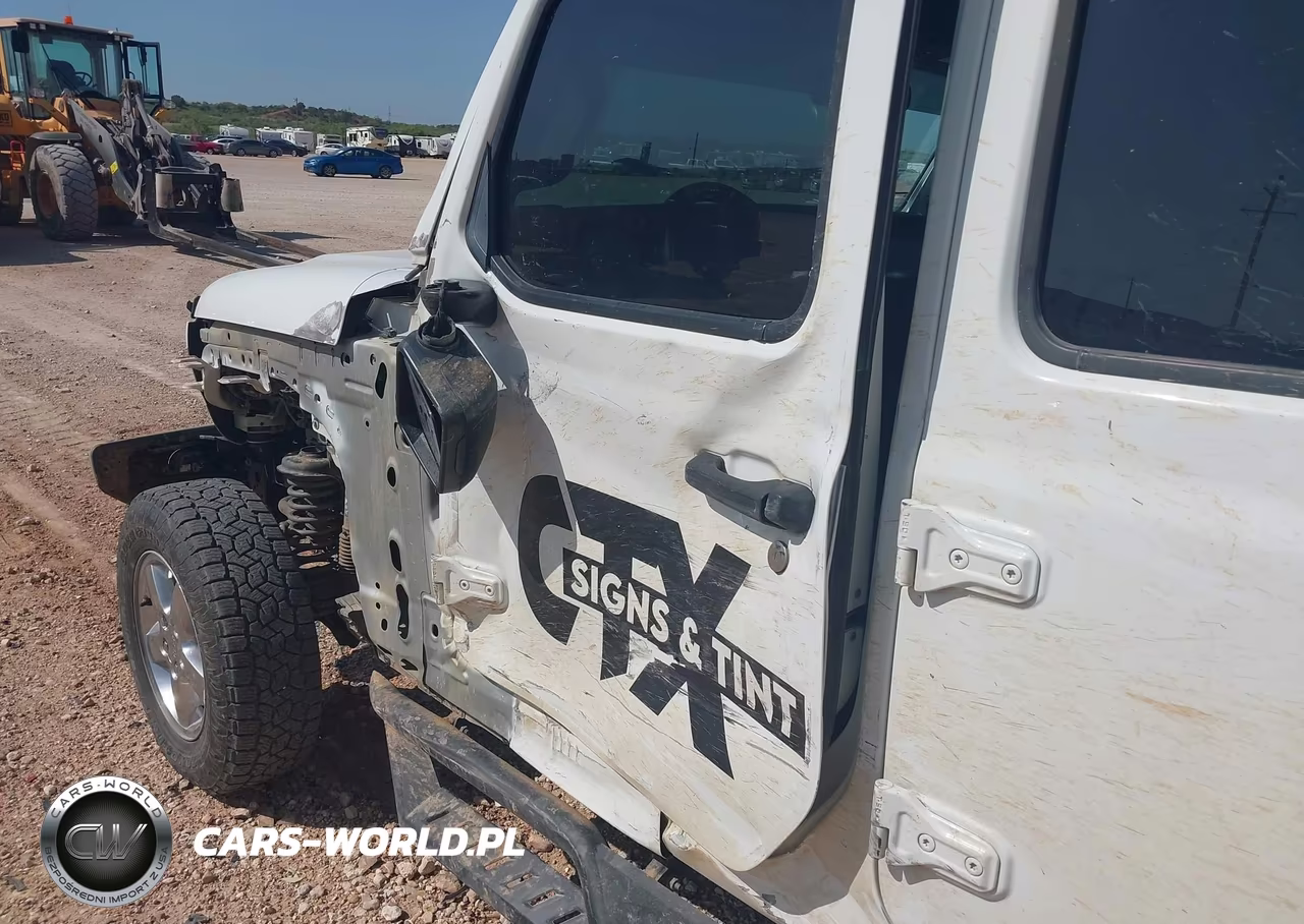 2020 Jeep Wrangler Unlimited Sport S 4X4 VIN:1C4HJXDM1LW257823 - 18