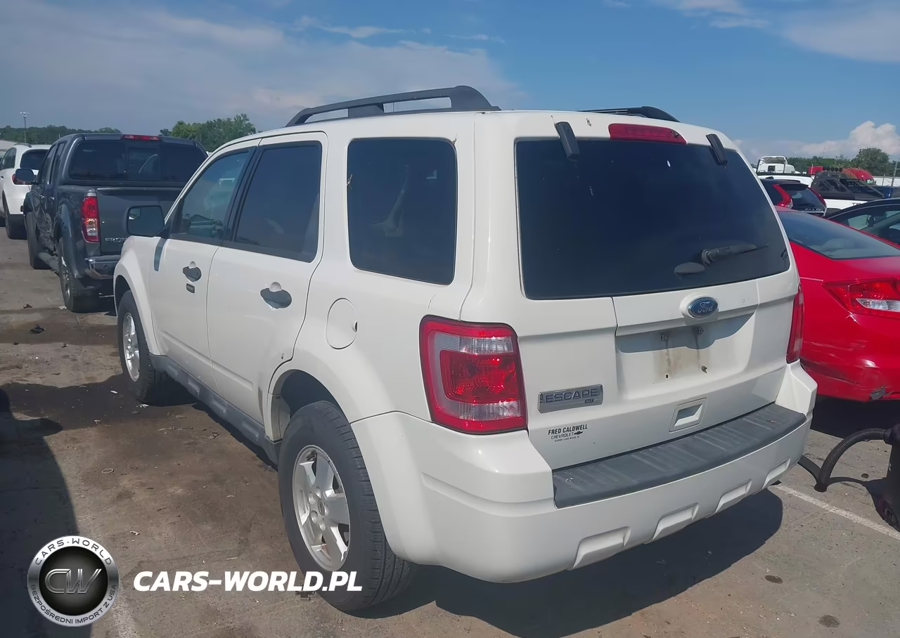 2012 Ford Escape Xlt VIN:1FMCU9D73CKC56134 - 3