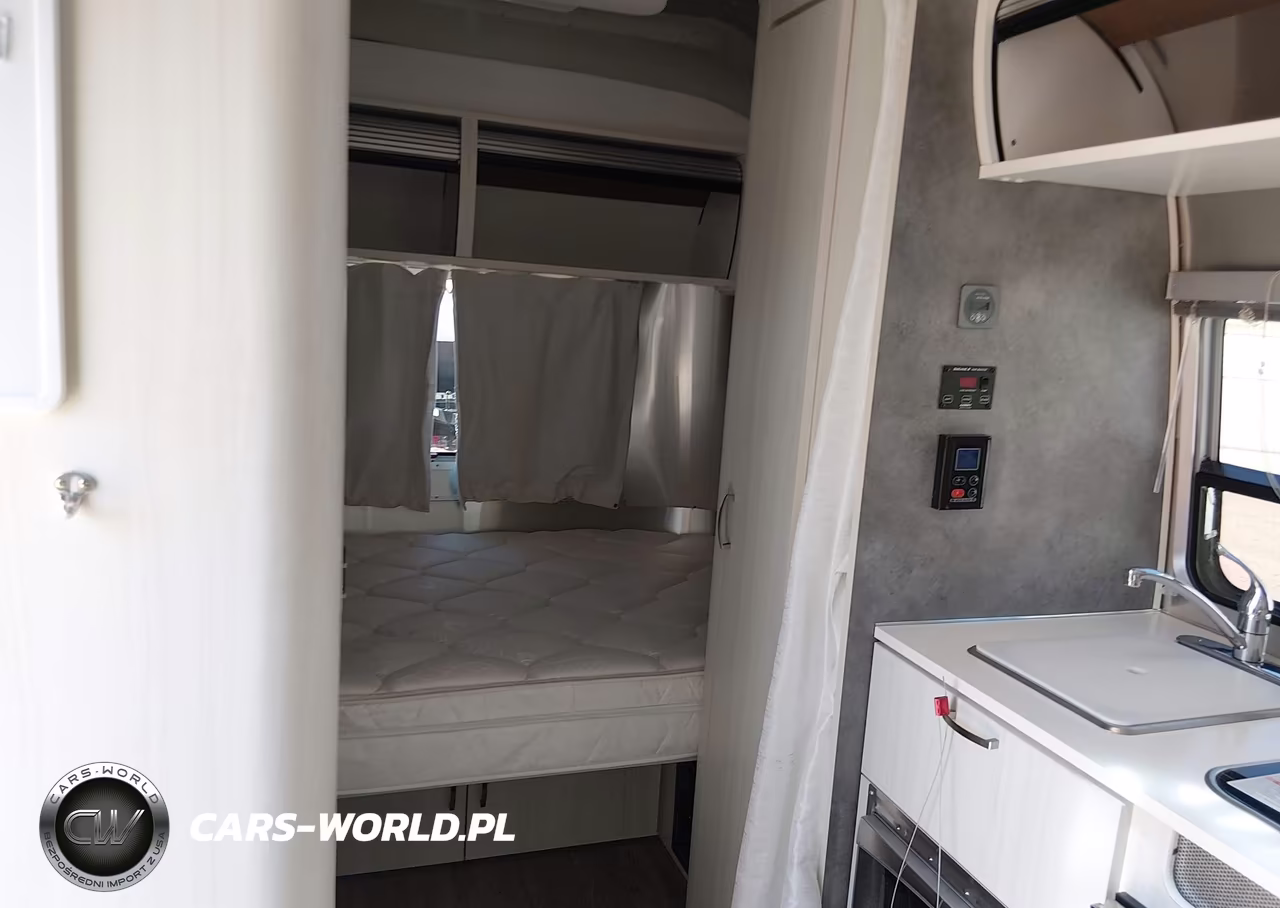 2021 Airstream Other VIN:1STHMAC16MJ555991 - 8