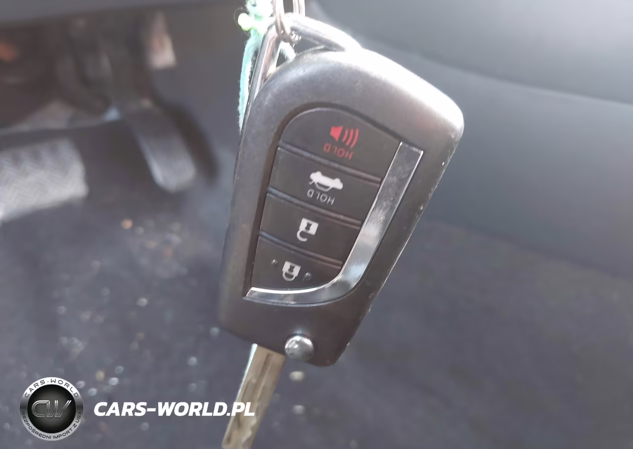 2020 Toyota Corolla Le VIN:JTDEPRAEXLJ070040 - 11