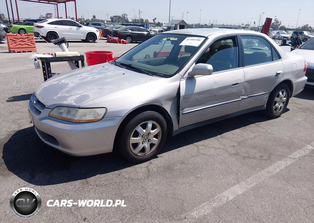 1998 Honda Accord Lx VIN:1HGCG5649WA189882 - 2