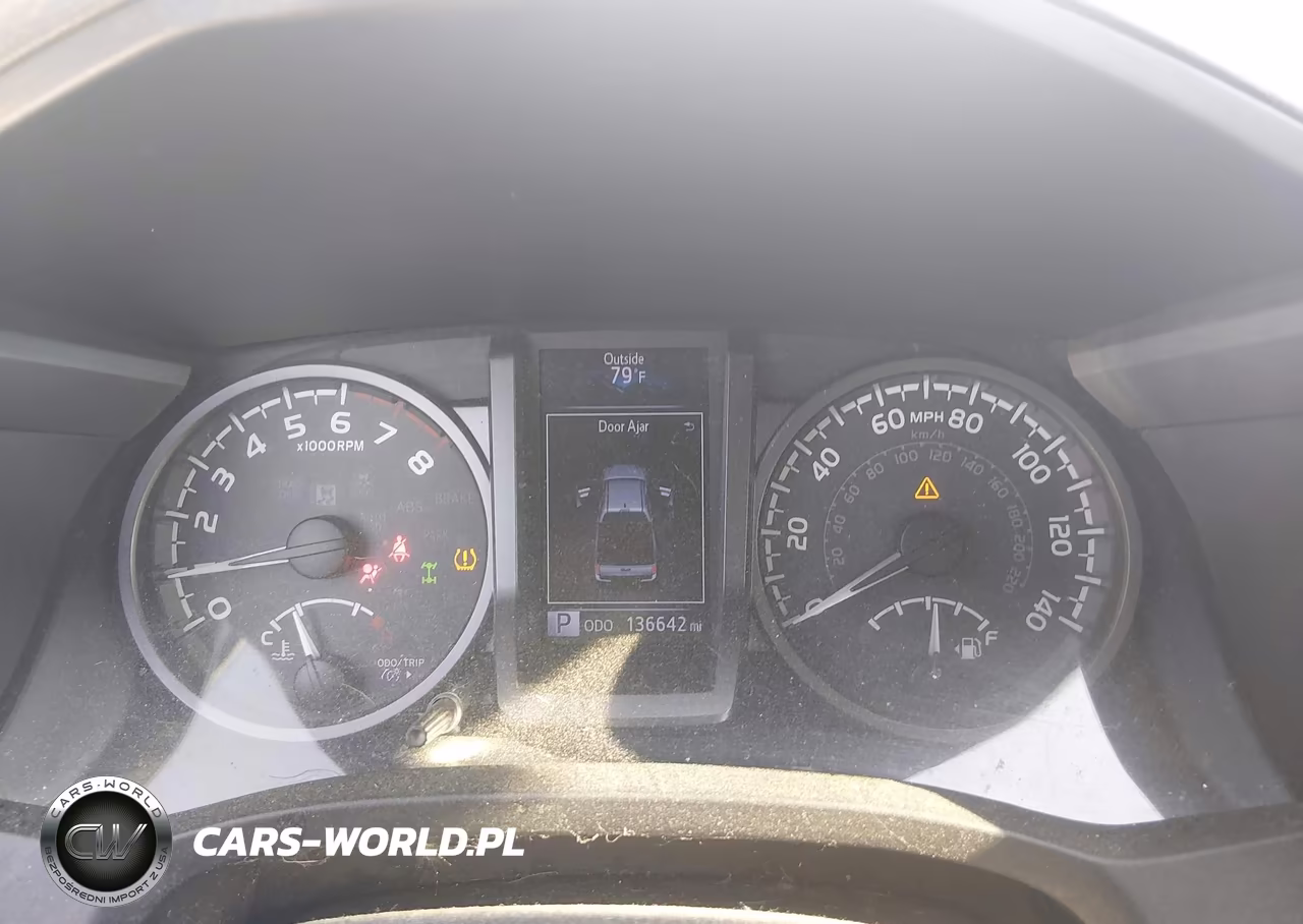 2018 Toyota Tacoma Trd Sport VIN:5TFCZ5AN6JX126334 - 7