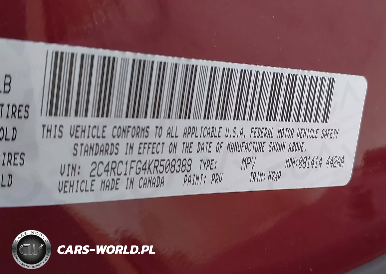 2019 Chrysler Pacifica Touring Plus VIN:2C4RC1FG4KR508389 - 9
