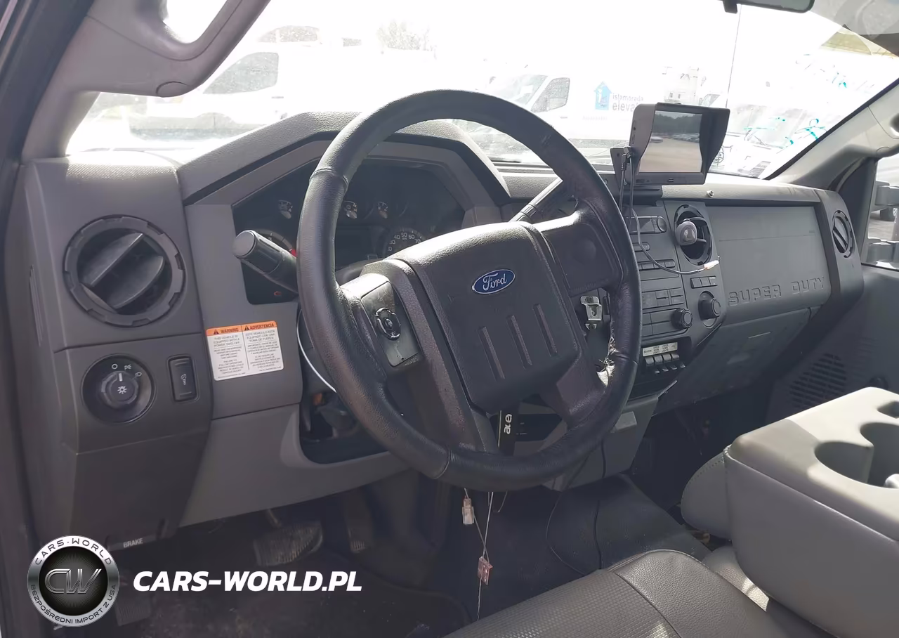 2013 Ford F-350 Chassis Xl VIN:1FDRF3GT5DEA16724 - 6