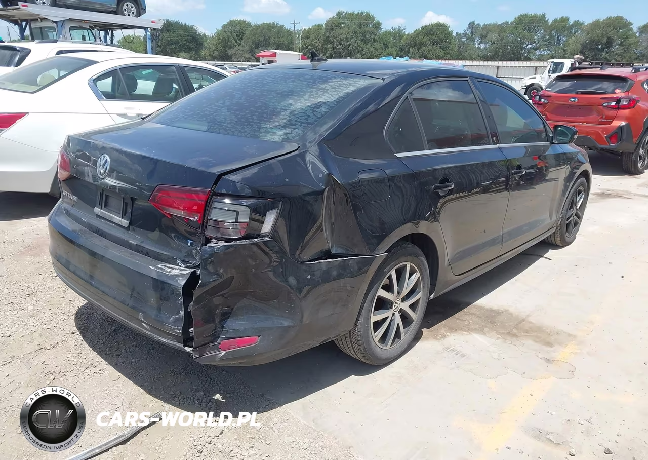 2017 Volkswagen Jetta 1.4T Se VIN:3VWDB7AJ1HM377292 - 4