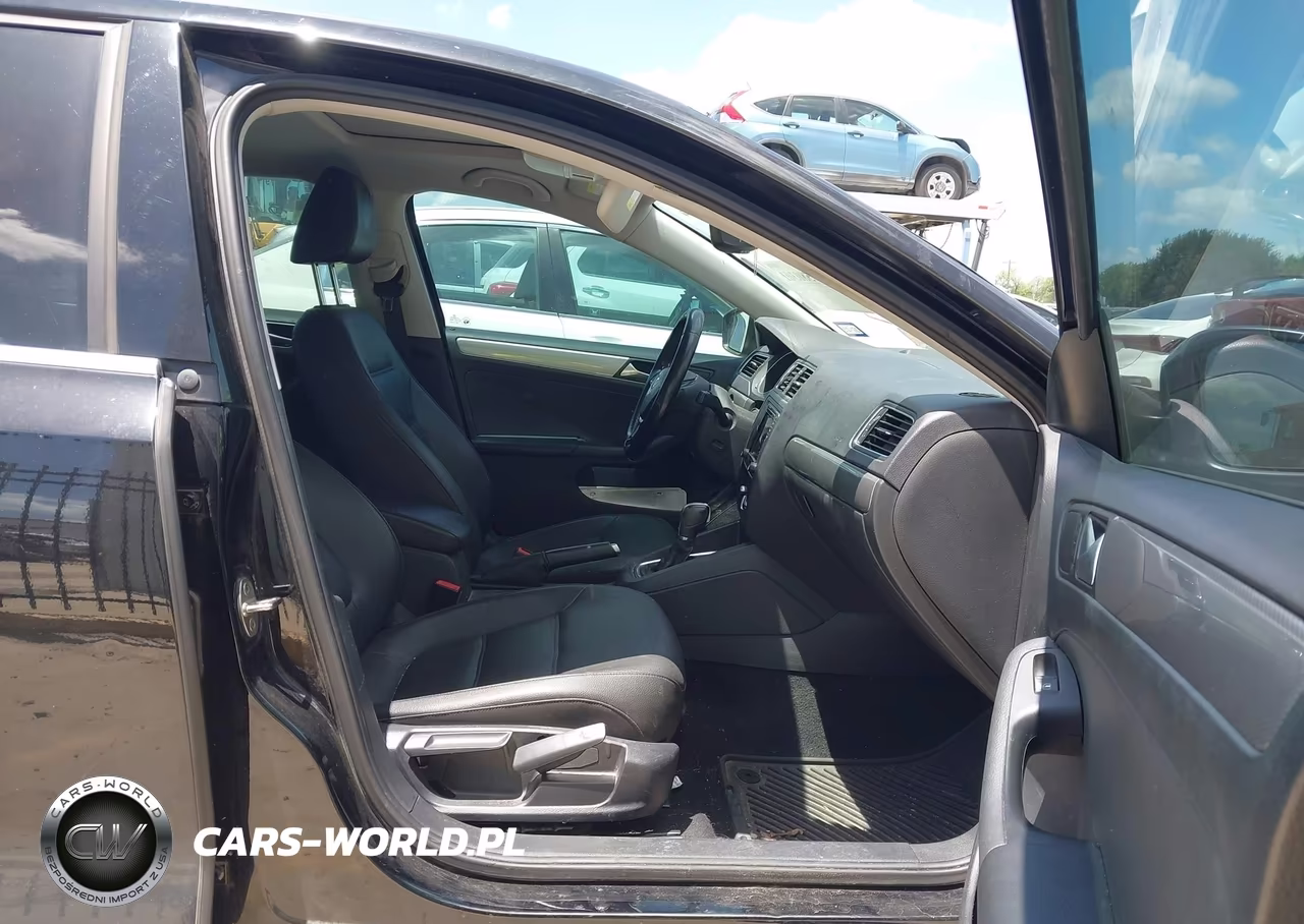 2017 Volkswagen Jetta 1.4T Se VIN:3VWDB7AJ1HM377292 - 5