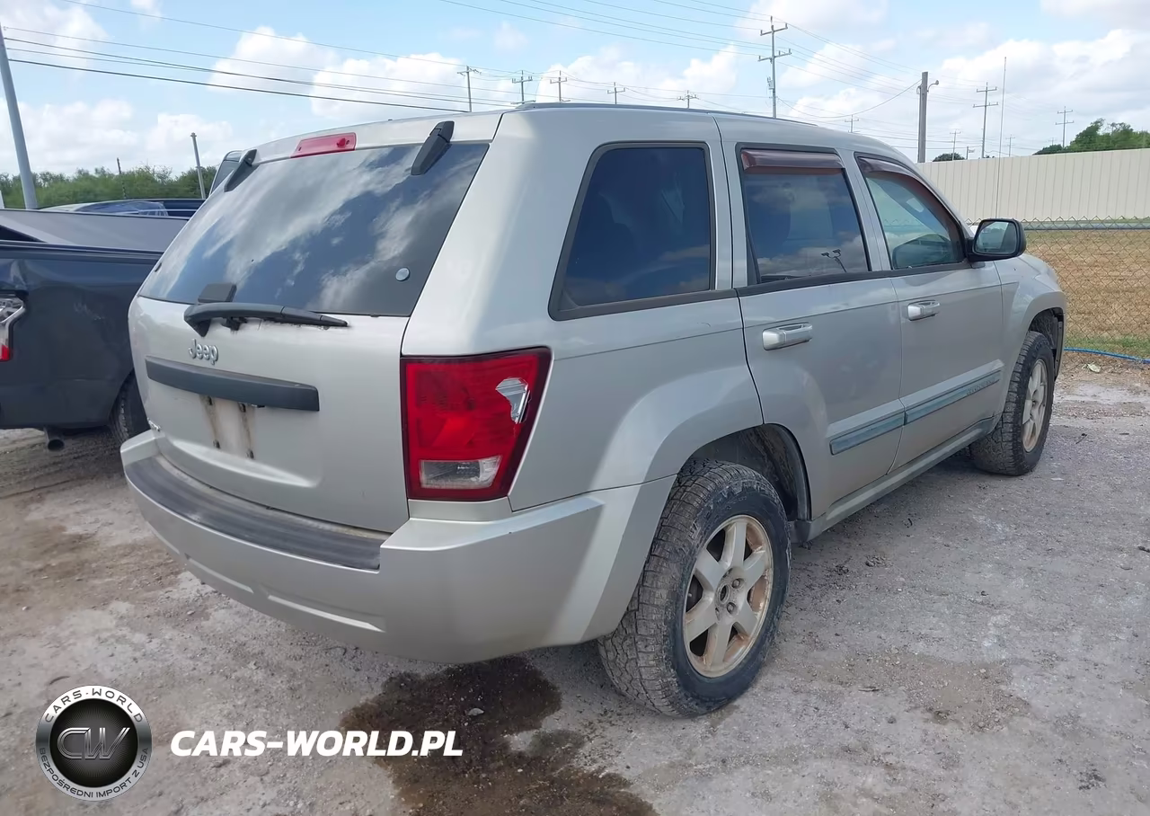 2008 Jeep Grand Cherokee Laredo VIN:1J8GS48K08C130269 - 4