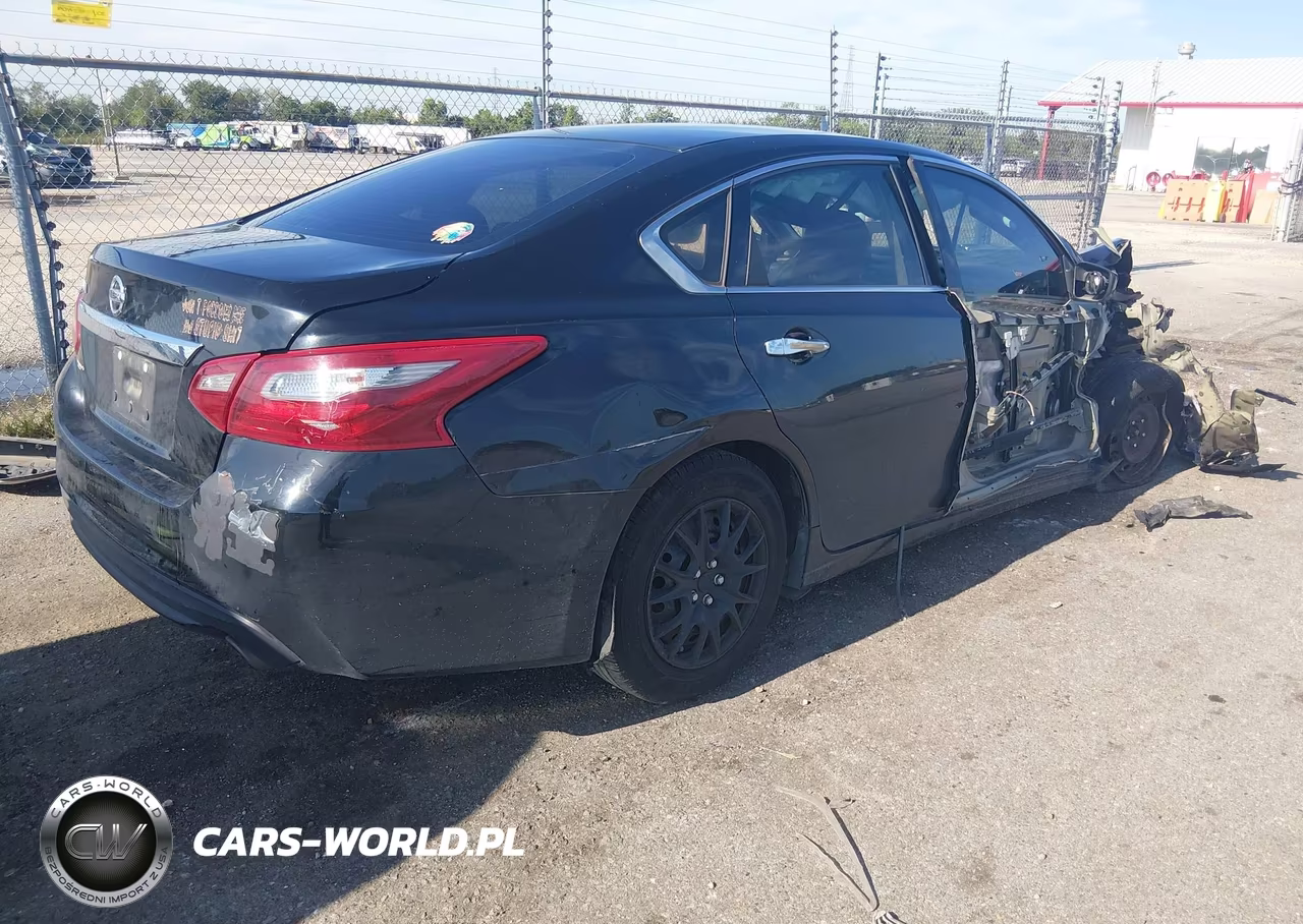 2018 Nissan Altima 2.5 S VIN:1N4AL3AP6JC221682 - 4