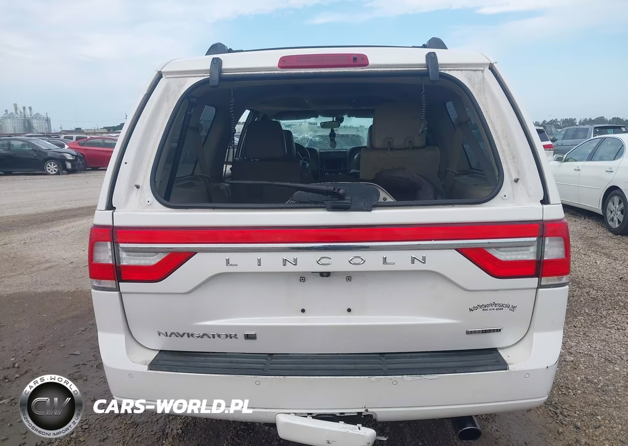 2015 Lincoln Navigator L VIN:5LMJJ3HT2FEJ14460 - 15