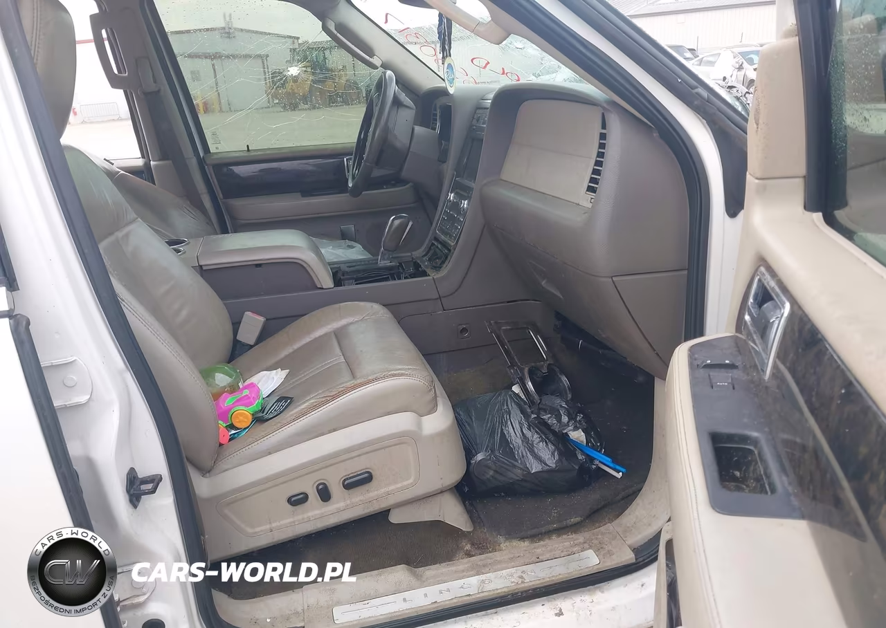 2015 Lincoln Navigator L VIN:5LMJJ3HT2FEJ14460 - 5