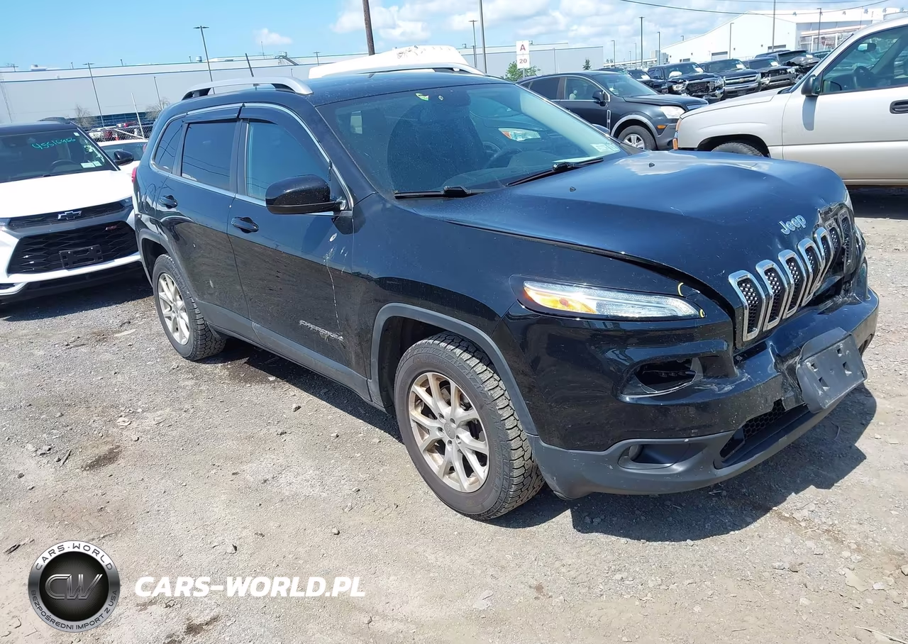 2018 Jeep Cherokee Latitude Plus 4X4 – zdjęcie 1 z 17