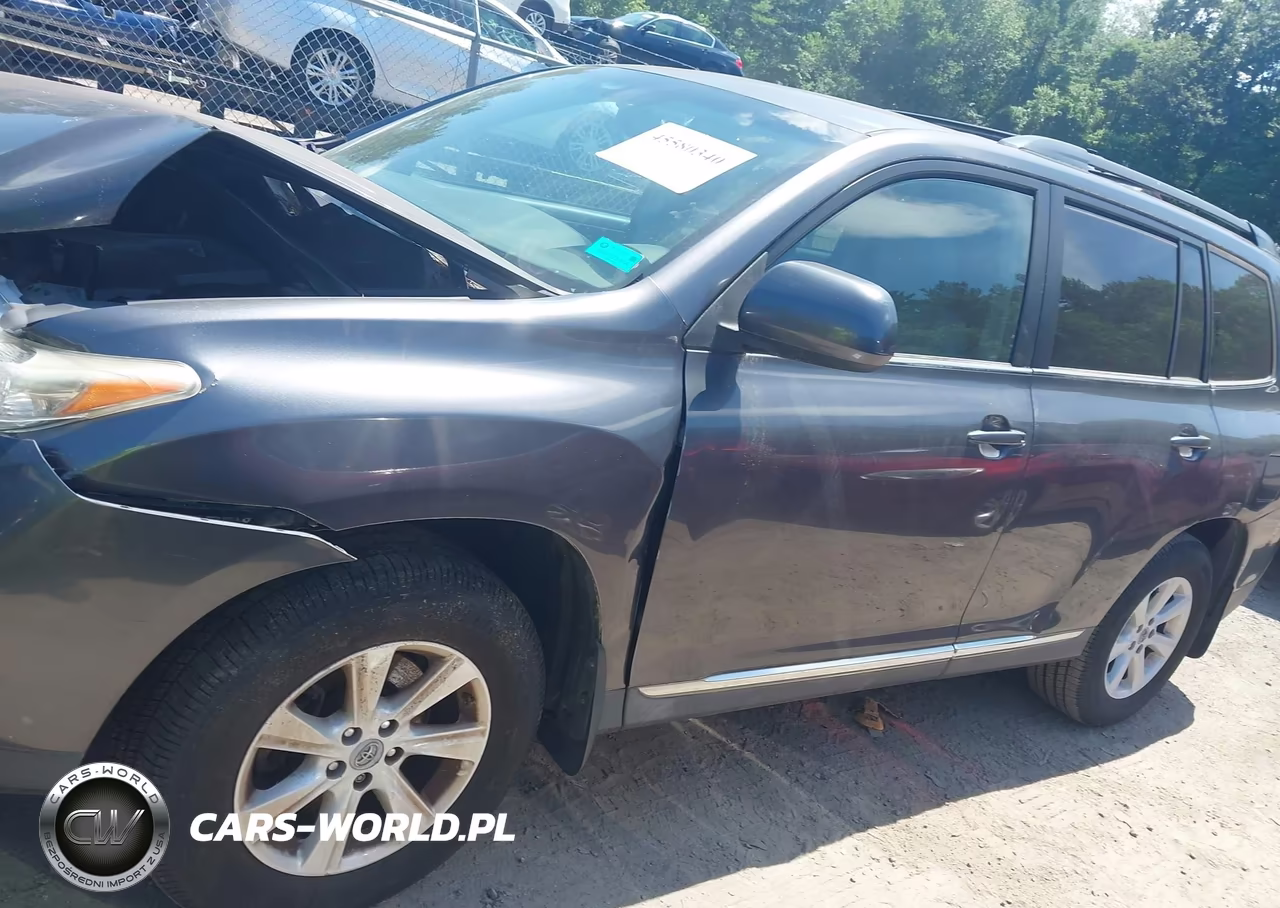 2012 Toyota Highlander Se V6 VIN:5TDBK3EH5CS133888 - 13