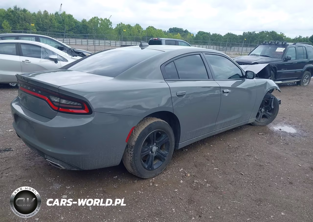 2023 Dodge Charger Sxt VIN:2C3CDXBG9PH664201 - 4