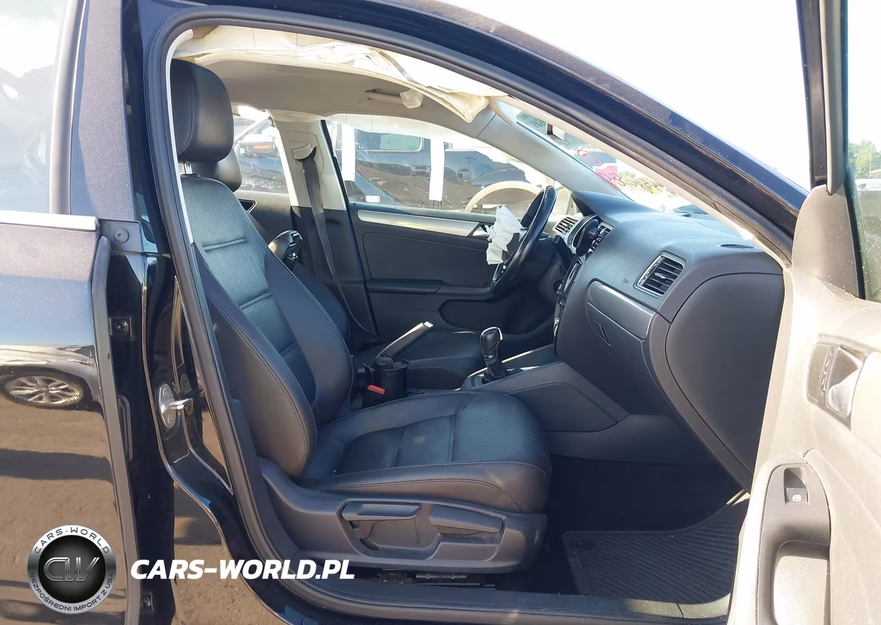 2017 Volkswagen Jetta 1.4T Se VIN:3VWDB7AJ3HM282930 - 5