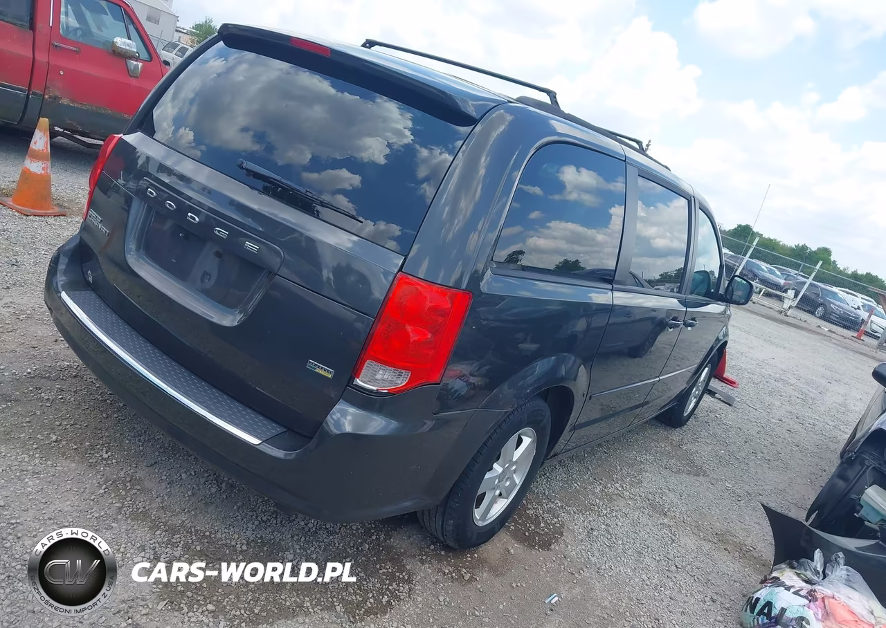2012 Dodge Grand Caravan Sxt VIN:2C4RDGCG6CR378699 - 4