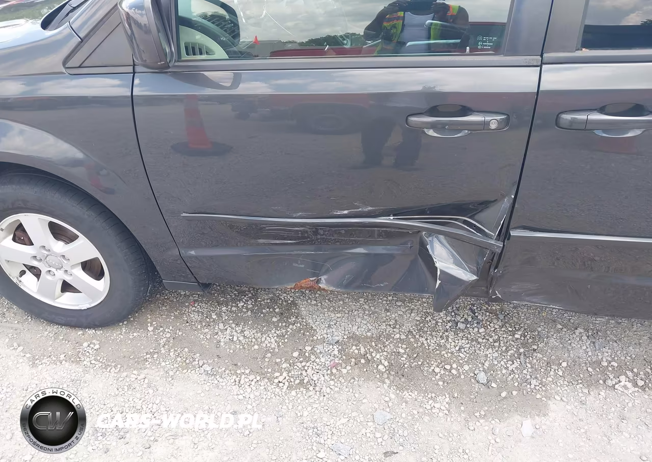 2012 Dodge Grand Caravan Sxt VIN:2C4RDGCG6CR378699 - 6