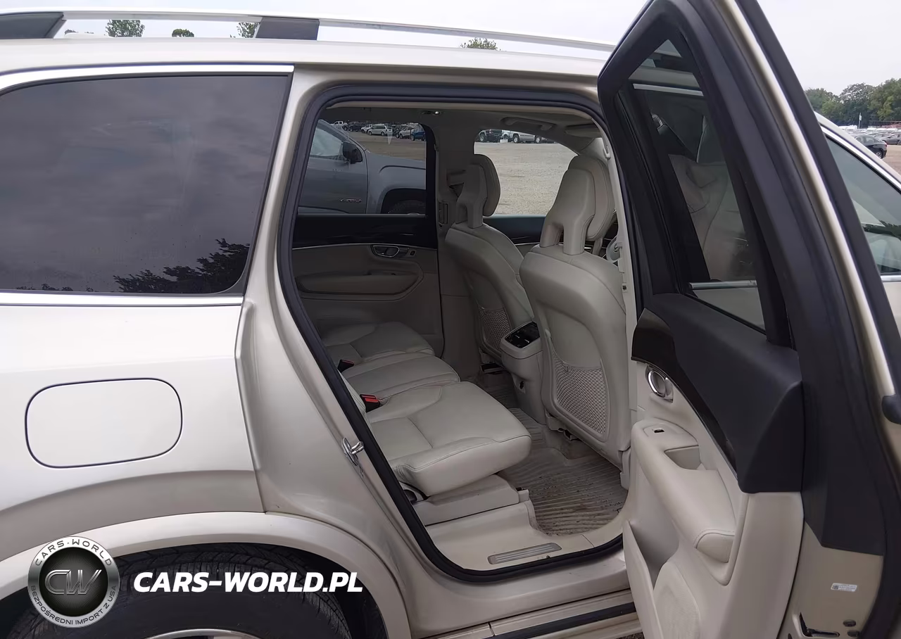2016 Volvo Xc90 T6 Momentum VIN:YV4A22PK9G1023313 - 8
