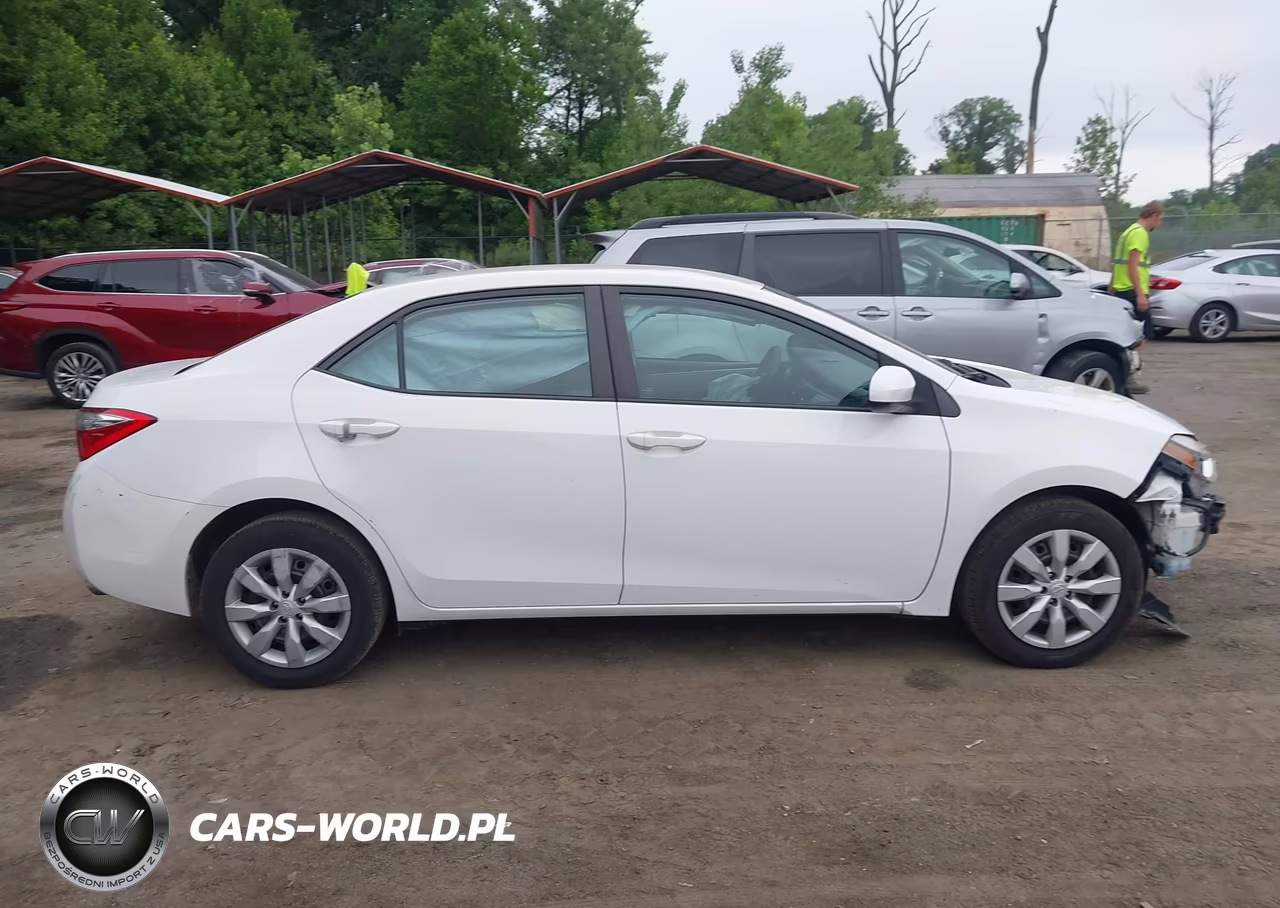 2016 Toyota Corolla Le VIN:2T1BURHEXGC745694 - 13