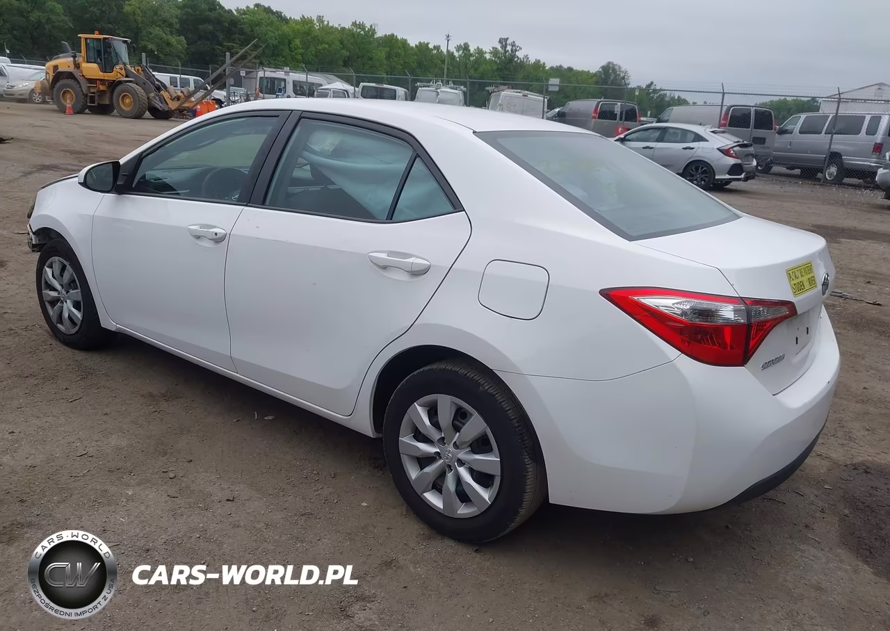 2016 Toyota Corolla Le VIN:2T1BURHEXGC745694 - 3