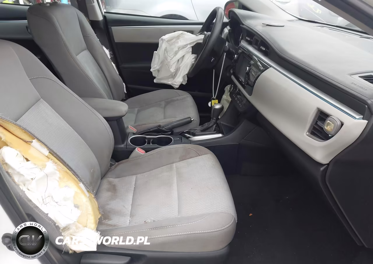 2016 Toyota Corolla Le VIN:2T1BURHEXGC745694 - 5
