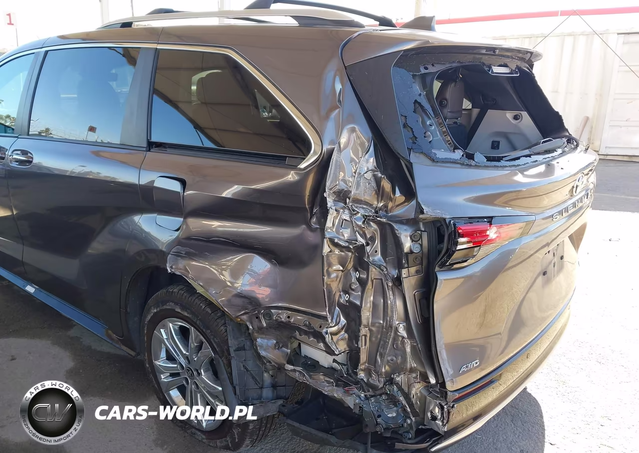 2023 Toyota Sienna Platinum VIN:5TDESKFC4PS081525 - 6